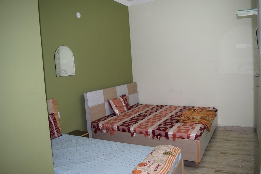 Diamond Heritage Hotel Amritsar Room photo